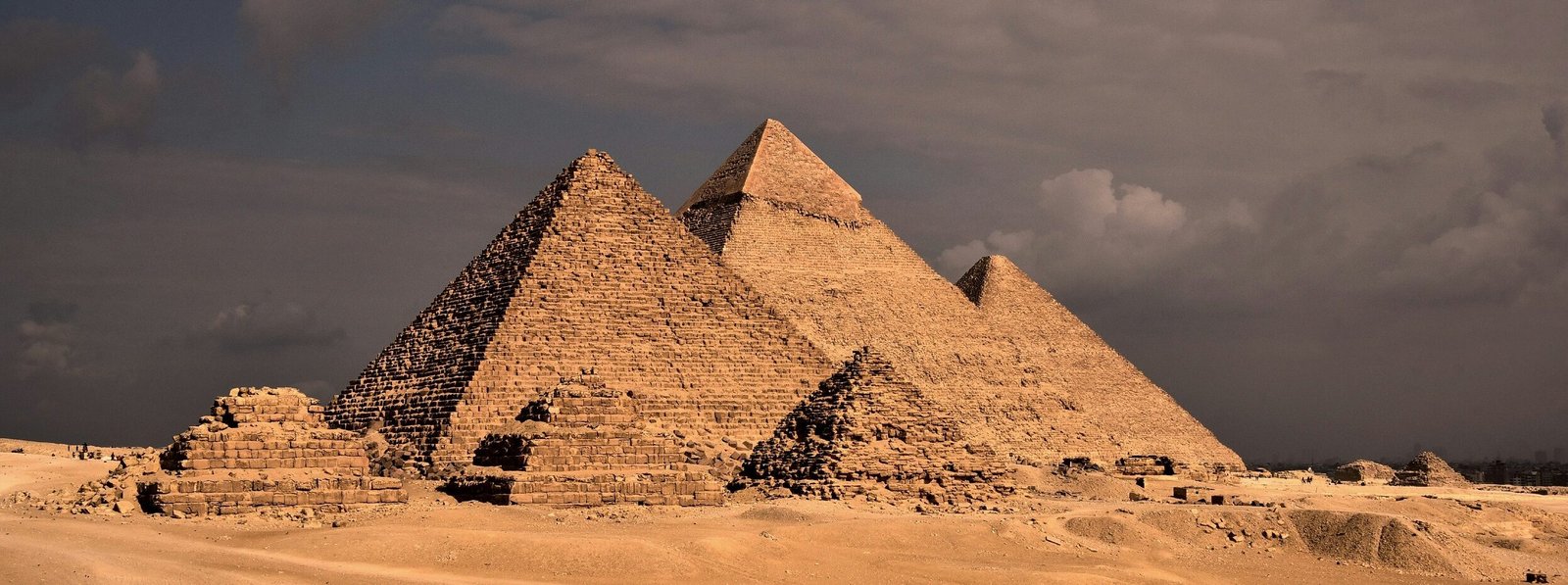 Giza Plateau Pyramids Global Christian Tours Egypt